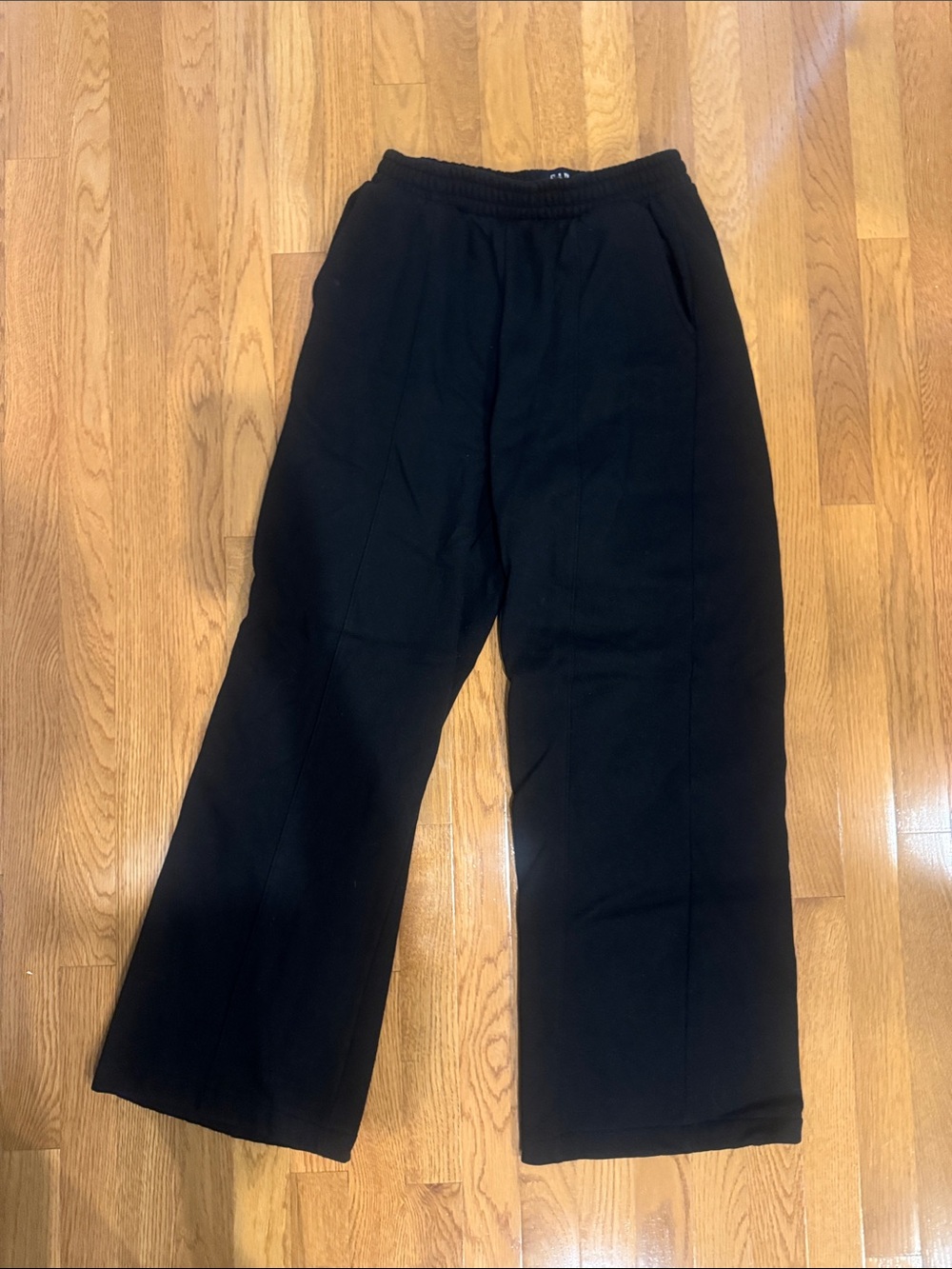GAP Black Wide-Leg Sweatpants